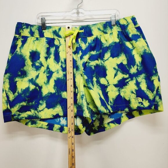 The North Face Running Shorts Women's Size XXL Regular Tie-Dye Blue/Yellow NEW - Picture 5 of 11